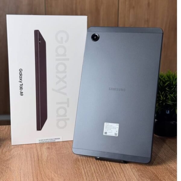 SAMSUNG TAB A9